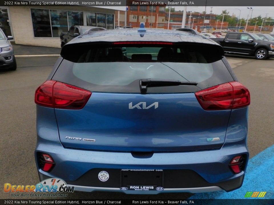 2022 Kia Niro Touring Special Edition Hybrid Horizon Blue / Charcoal Photo #3