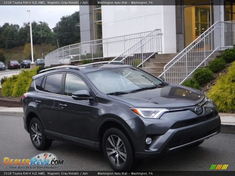 2018 Toyota RAV4 XLE AWD Magnetic Gray Metallic / Ash Photo #1