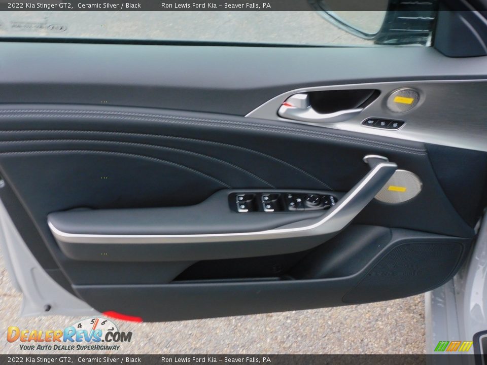 Door Panel of 2022 Kia Stinger GT2 Photo #15