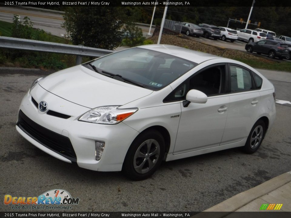 2015 Toyota Prius Four Hybrid Blizzard Pearl / Misty Gray Photo #11