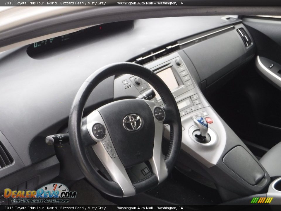 2015 Toyota Prius Four Hybrid Blizzard Pearl / Misty Gray Photo #21