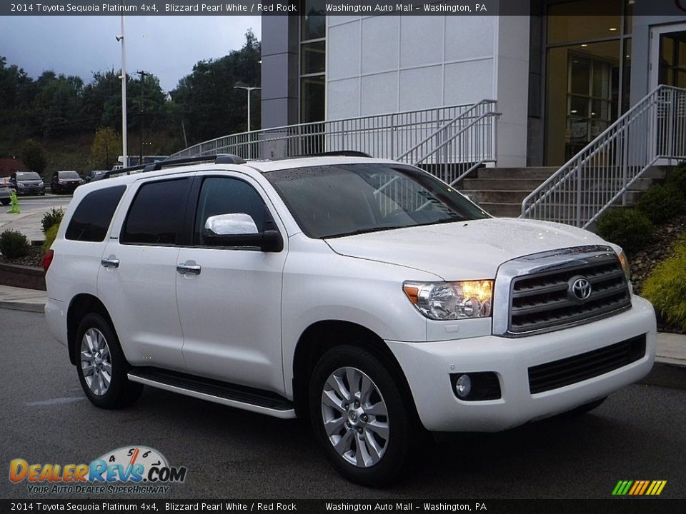 Front 3/4 View of 2014 Toyota Sequoia Platinum 4x4 Photo #1