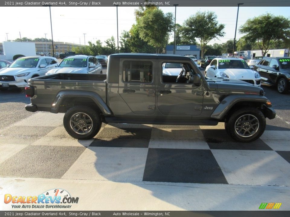 2021 Jeep Gladiator Overland 4x4 Sting-Gray / Black Photo #3