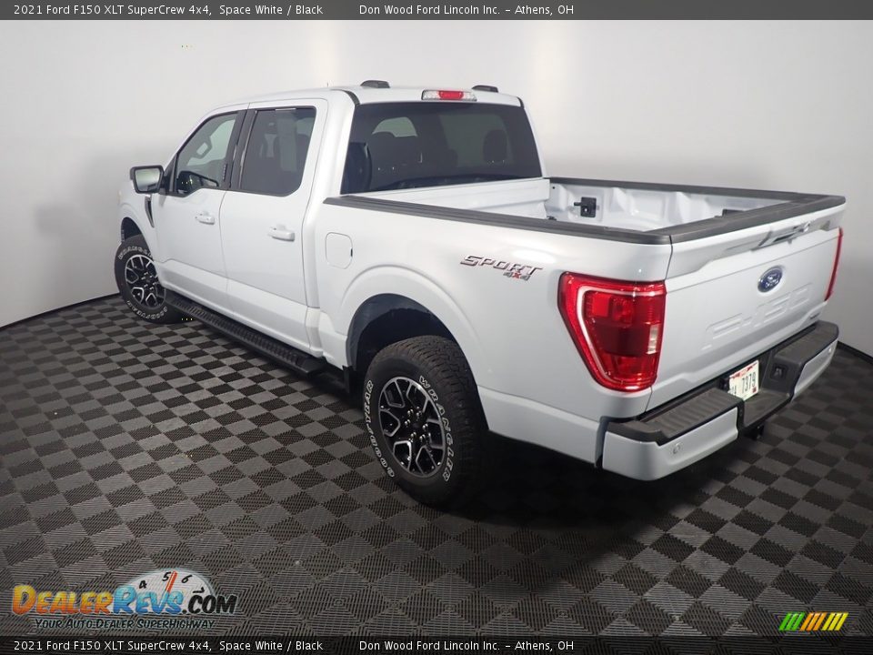 2021 Ford F150 XLT SuperCrew 4x4 Space White / Black Photo #13