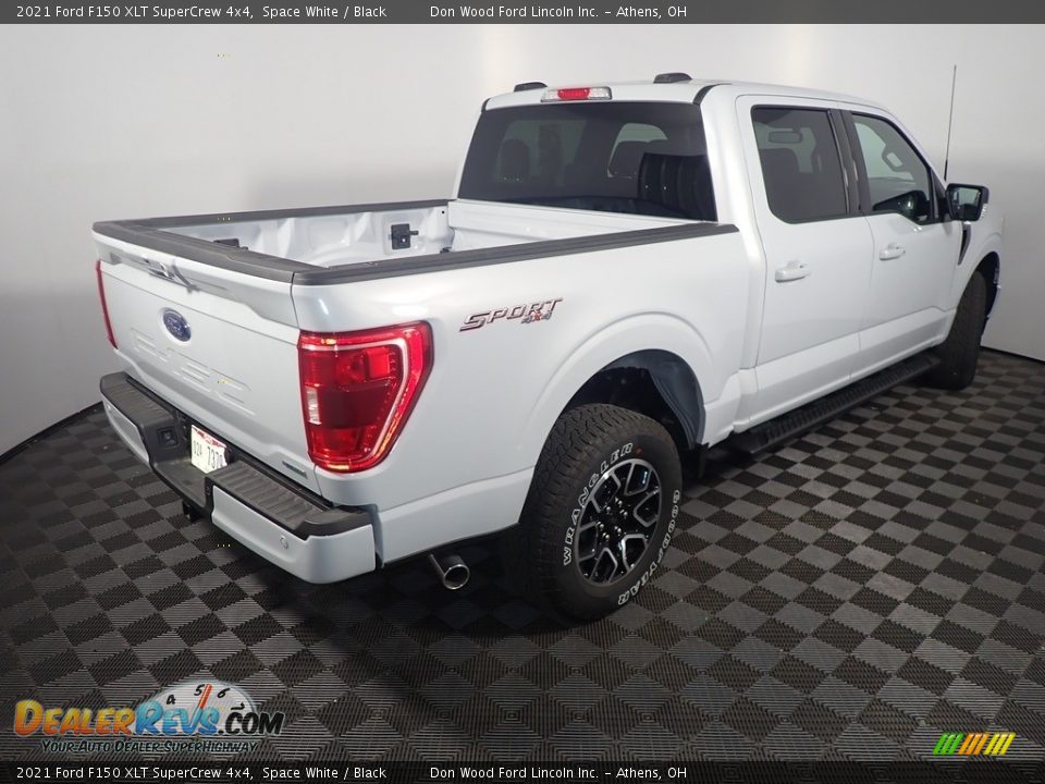 2021 Ford F150 XLT SuperCrew 4x4 Space White / Black Photo #17