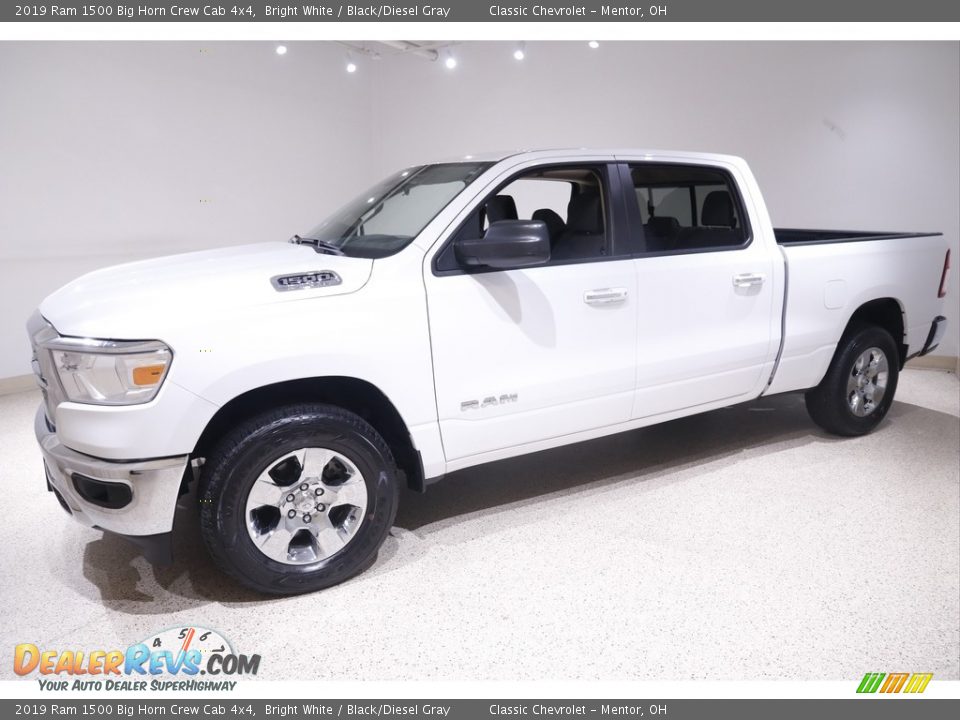 2019 Ram 1500 Big Horn Crew Cab 4x4 Bright White / Black/Diesel Gray Photo #3