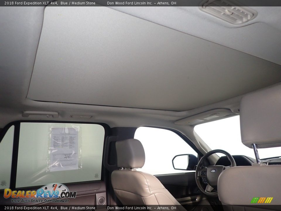 2018 Ford Expedition XLT 4x4 Blue / Medium Stone Photo #2