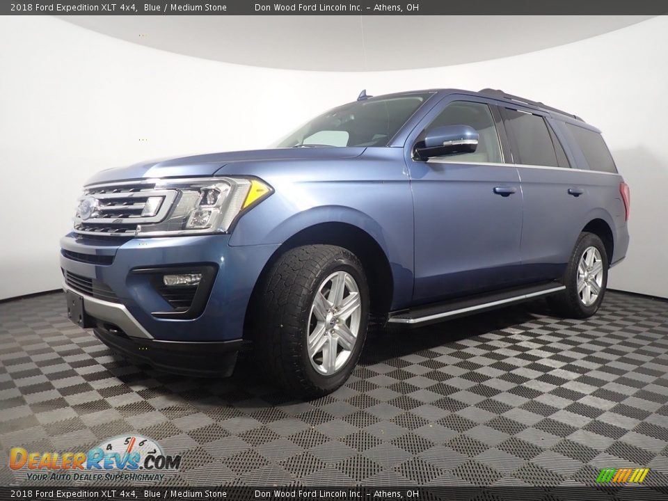 2018 Ford Expedition XLT 4x4 Blue / Medium Stone Photo #11