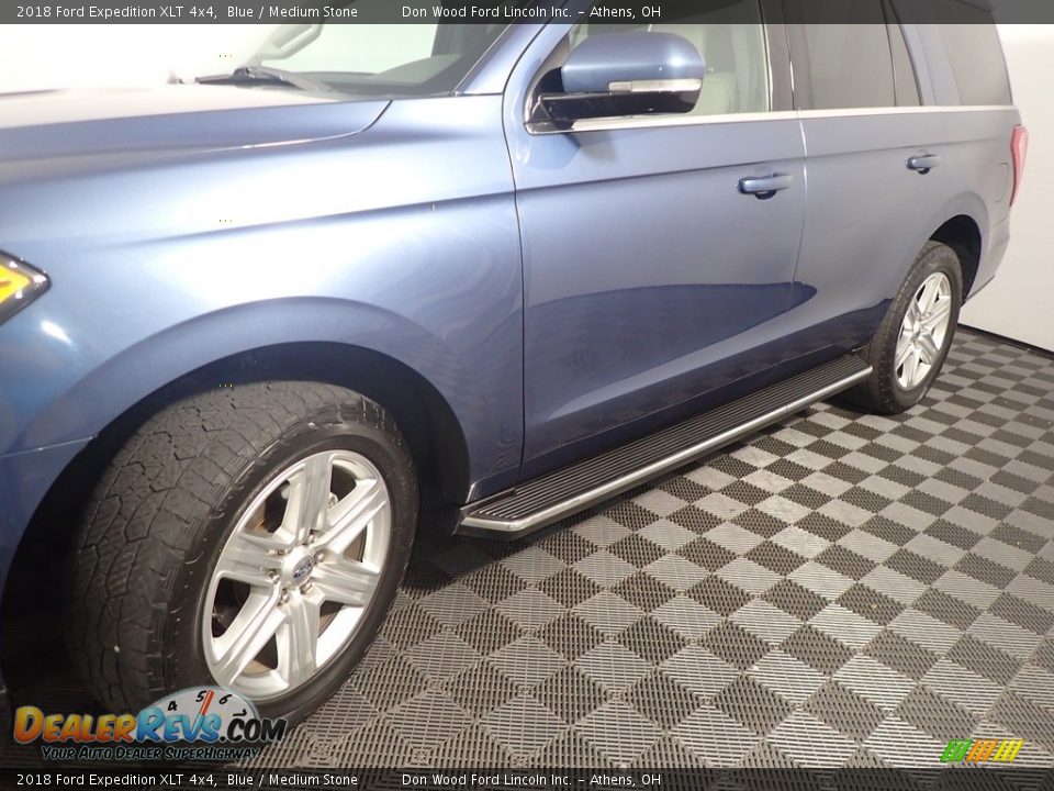 2018 Ford Expedition XLT 4x4 Blue / Medium Stone Photo #13