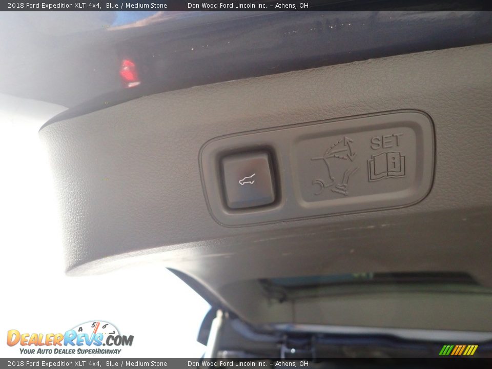 2018 Ford Expedition XLT 4x4 Blue / Medium Stone Photo #18