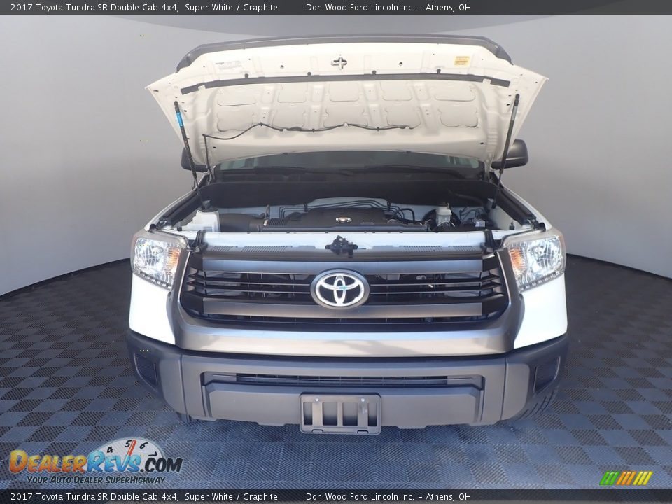 2017 Toyota Tundra SR Double Cab 4x4 Super White / Graphite Photo #6