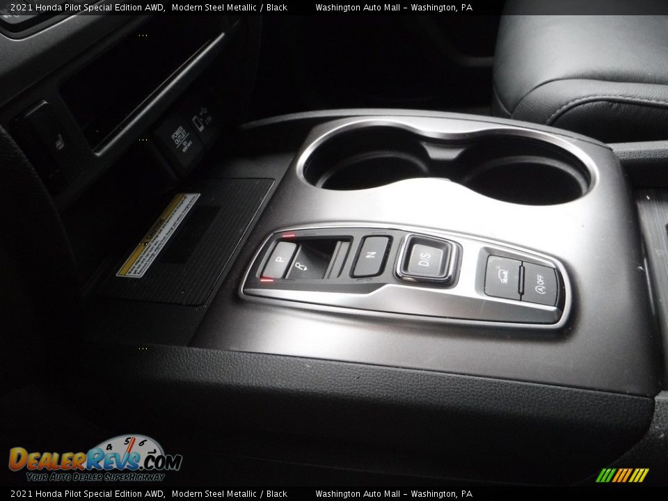2021 Honda Pilot Special Edition AWD Modern Steel Metallic / Black Photo #18