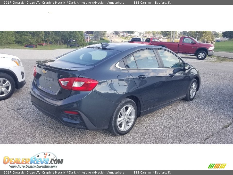 2017 Chevrolet Cruze LT Graphite Metallic / Dark Atmosphere/Medium Atmosphere Photo #5