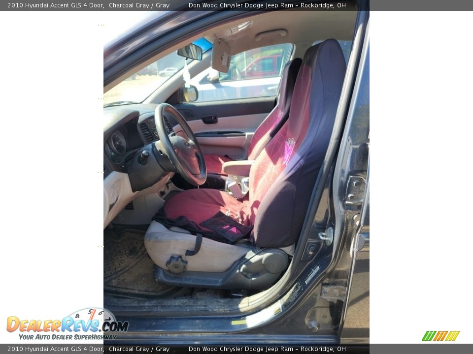 2010 Hyundai Accent GLS 4 Door Charcoal Gray / Gray Photo #9