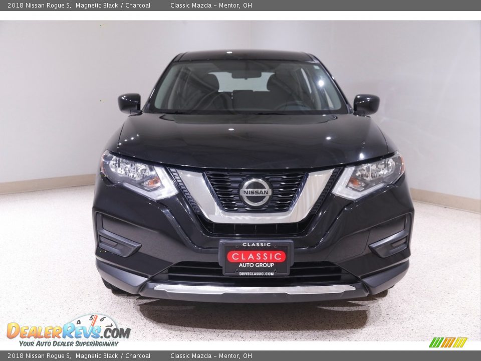 2018 Nissan Rogue S Magnetic Black / Charcoal Photo #2
