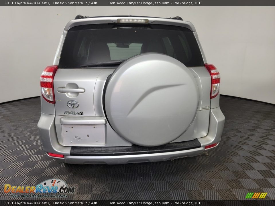 2011 Toyota RAV4 I4 4WD Classic Silver Metallic / Ash Photo #7
