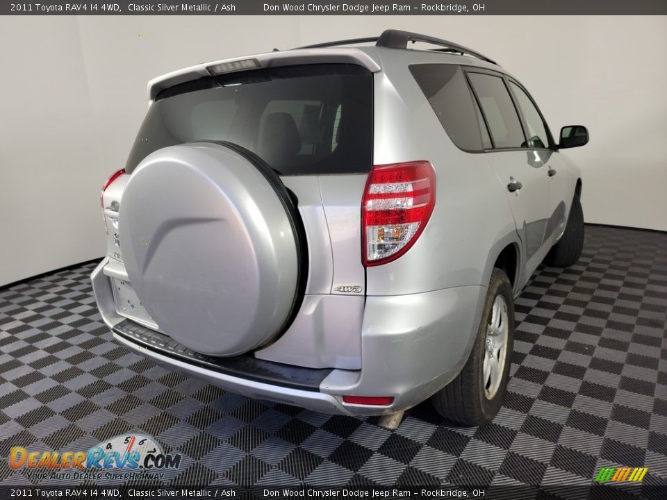 2011 Toyota RAV4 I4 4WD Classic Silver Metallic / Ash Photo #8