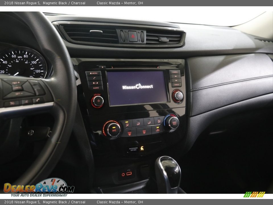 2018 Nissan Rogue S Magnetic Black / Charcoal Photo #9