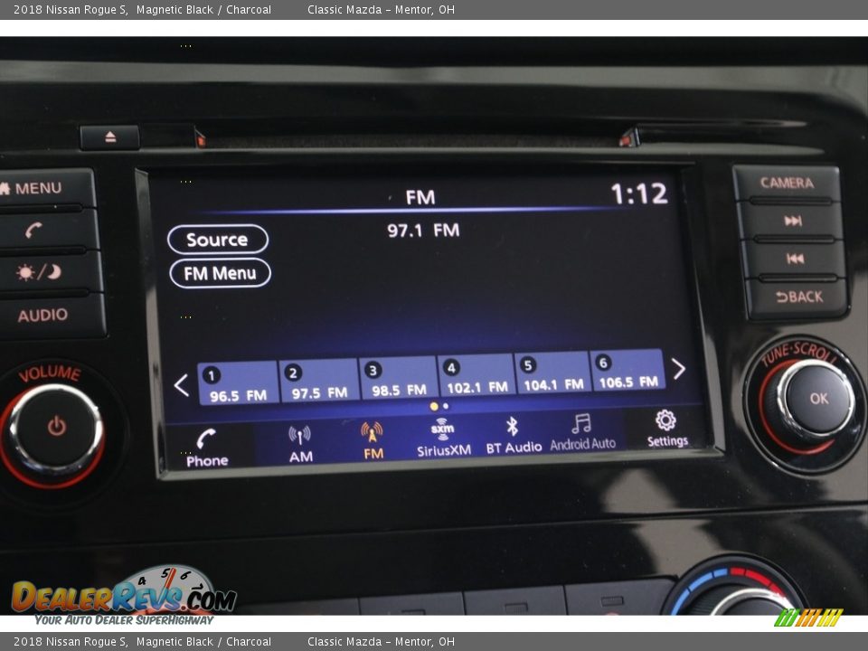 2018 Nissan Rogue S Magnetic Black / Charcoal Photo #10