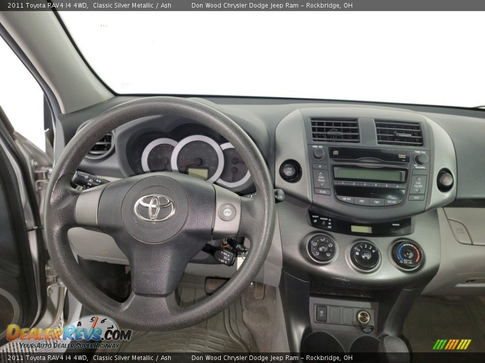 2011 Toyota RAV4 I4 4WD Classic Silver Metallic / Ash Photo #17