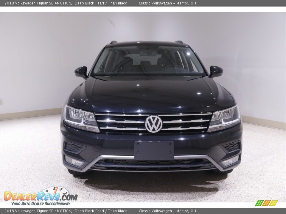 2018 Volkswagen Tiguan SE 4MOTION Deep Black Pearl / Titan Black Photo #2