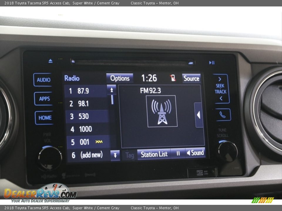 2018 Toyota Tacoma SR5 Access Cab Super White / Cement Gray Photo #10