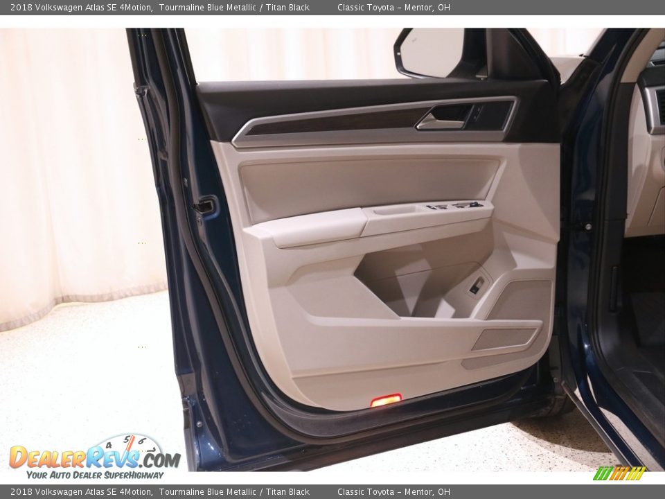 2018 Volkswagen Atlas SE 4Motion Tourmaline Blue Metallic / Titan Black Photo #4