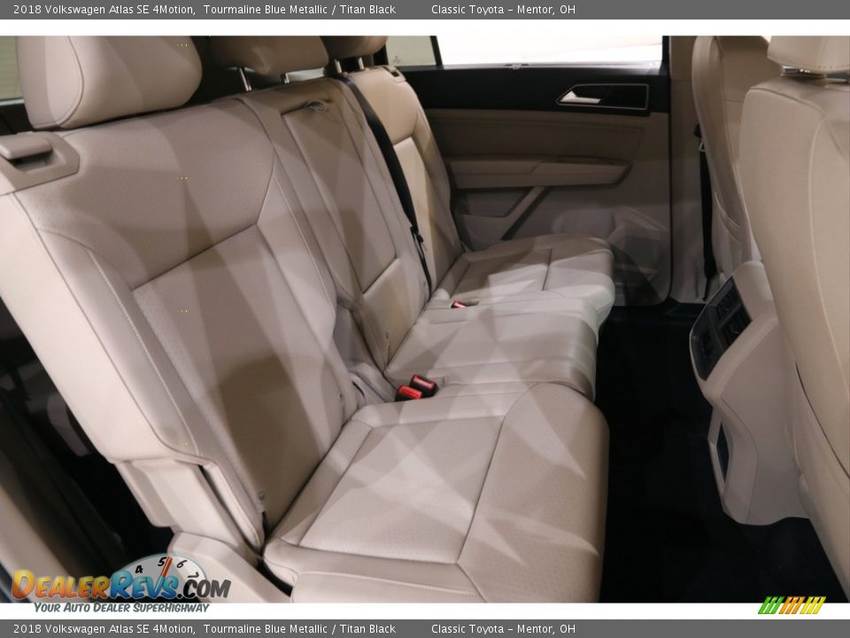 2018 Volkswagen Atlas SE 4Motion Tourmaline Blue Metallic / Titan Black Photo #14