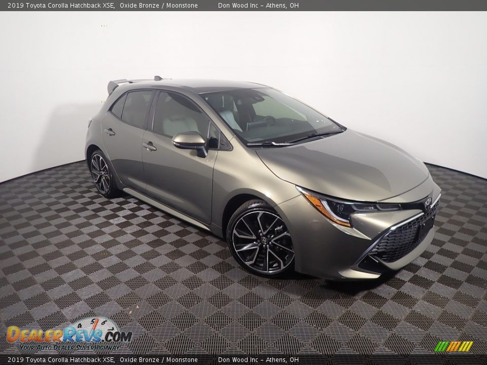 2019 Toyota Corolla Hatchback XSE Oxide Bronze / Moonstone Photo #4