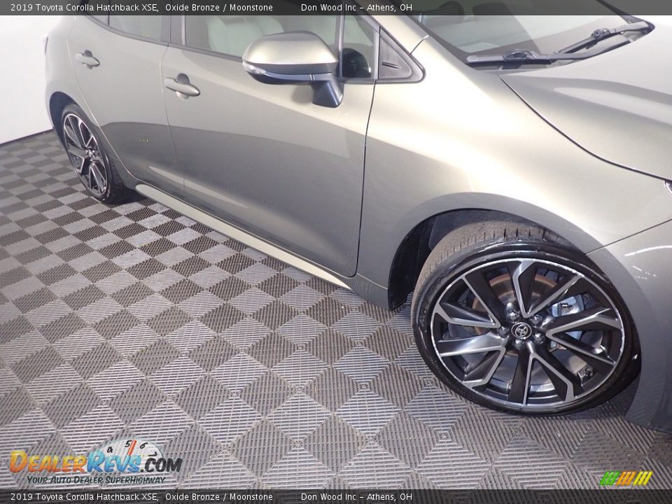 2019 Toyota Corolla Hatchback XSE Oxide Bronze / Moonstone Photo #5