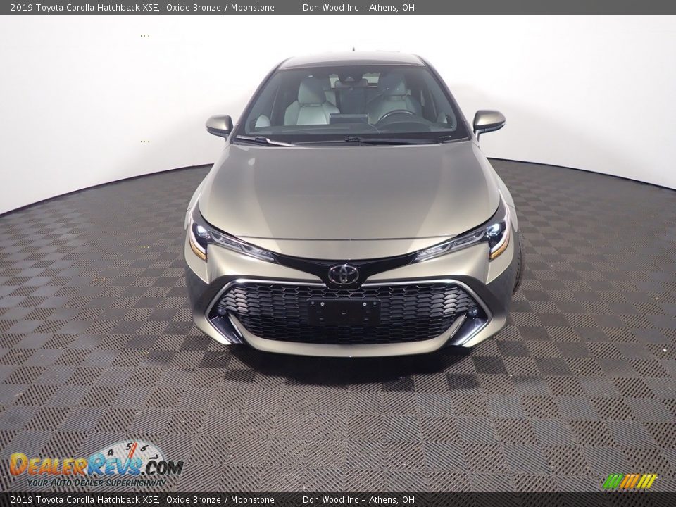 2019 Toyota Corolla Hatchback XSE Oxide Bronze / Moonstone Photo #6