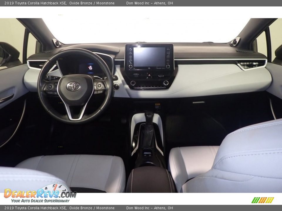 2019 Toyota Corolla Hatchback XSE Oxide Bronze / Moonstone Photo #23