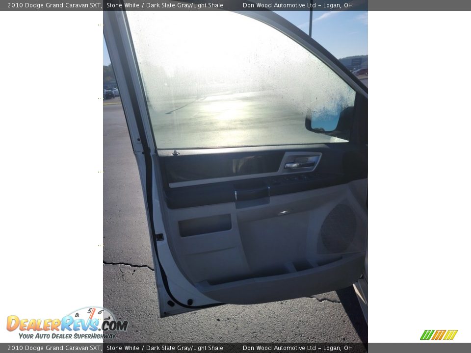 2010 Dodge Grand Caravan SXT Stone White / Dark Slate Gray/Light Shale Photo #12