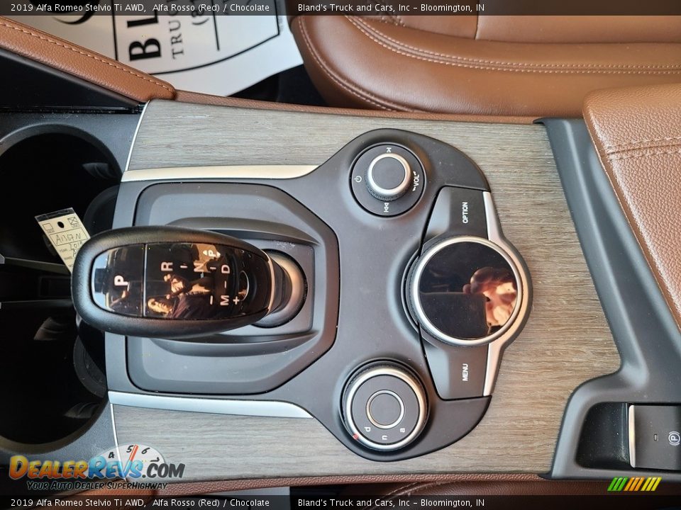 2019 Alfa Romeo Stelvio Ti AWD Shifter Photo #22