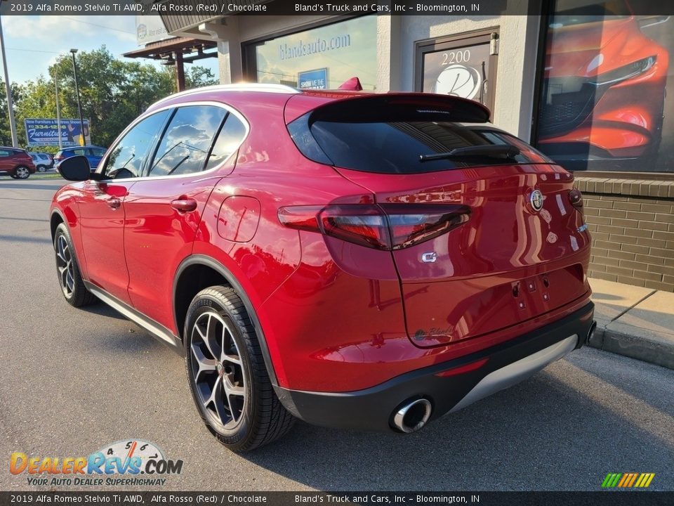 2019 Alfa Romeo Stelvio Ti AWD Alfa Rosso (Red) / Chocolate Photo #31