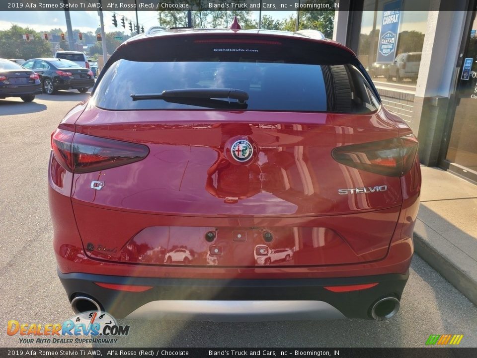 2019 Alfa Romeo Stelvio Ti AWD Alfa Rosso (Red) / Chocolate Photo #32