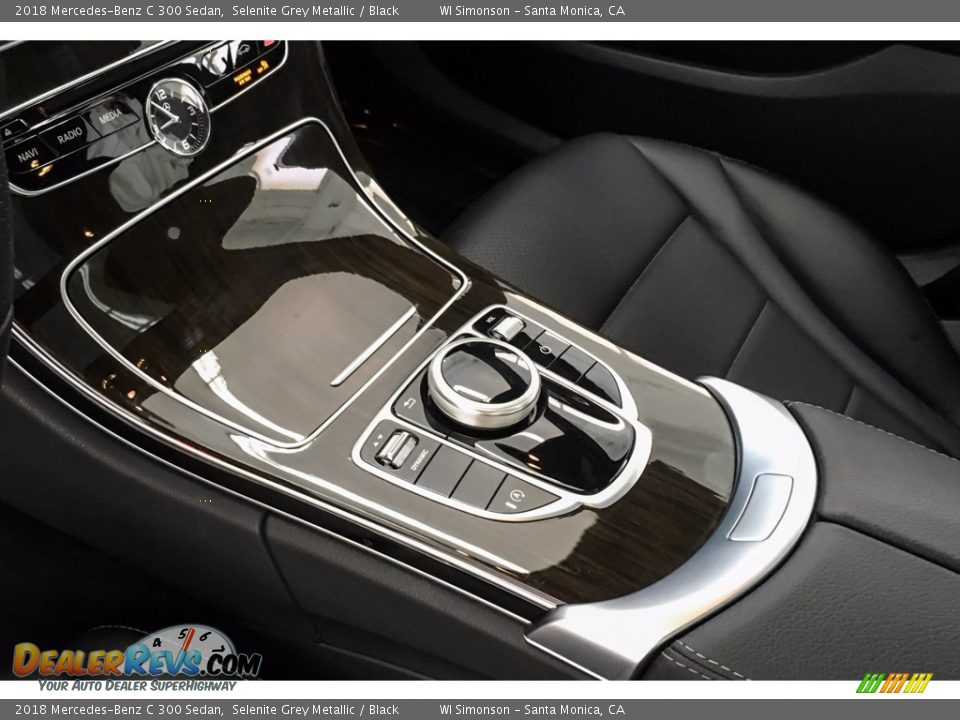 2018 Mercedes-Benz C 300 Sedan Selenite Grey Metallic / Black Photo #24