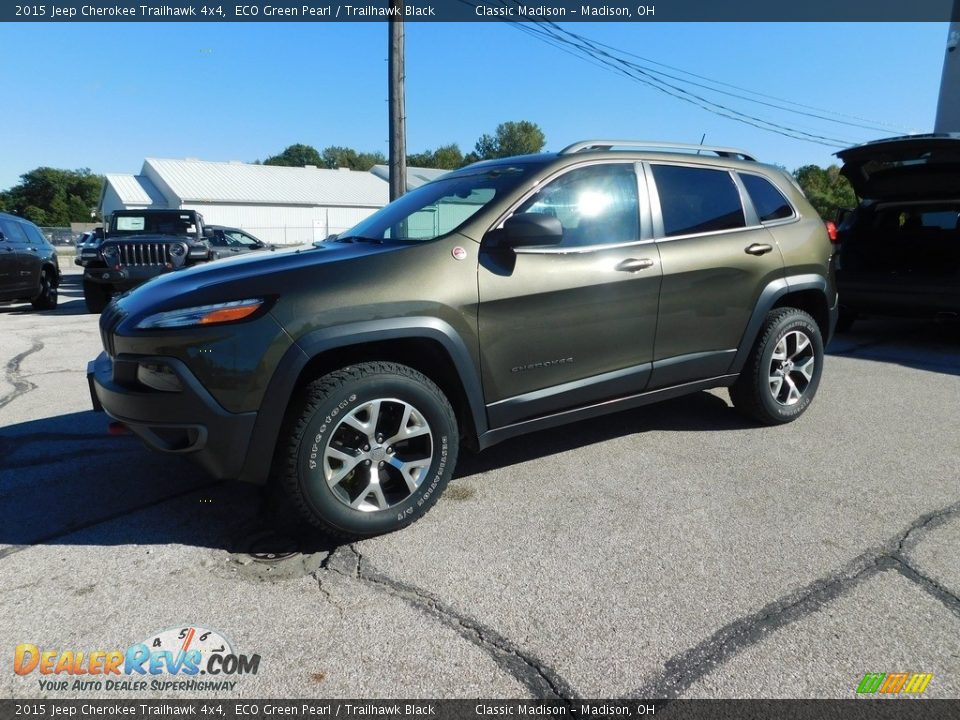 2015 Jeep Cherokee Trailhawk 4x4 ECO Green Pearl / Trailhawk Black Photo #3