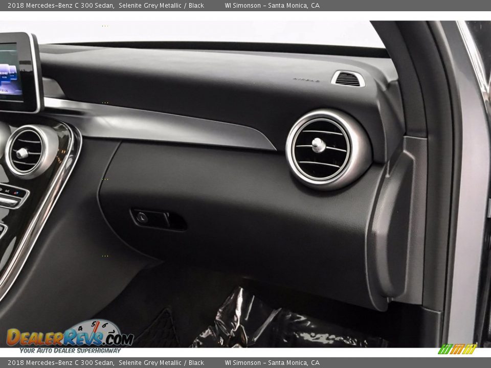 2018 Mercedes-Benz C 300 Sedan Selenite Grey Metallic / Black Photo #29