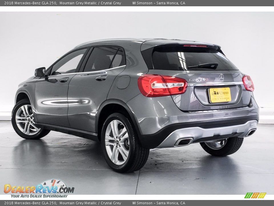 2018 Mercedes-Benz GLA 250 Mountain Grey Metallic / Crystal Grey Photo #10