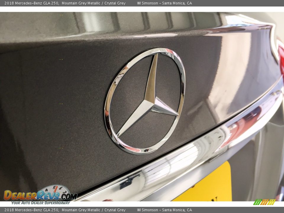 2018 Mercedes-Benz GLA 250 Mountain Grey Metallic / Crystal Grey Photo #28