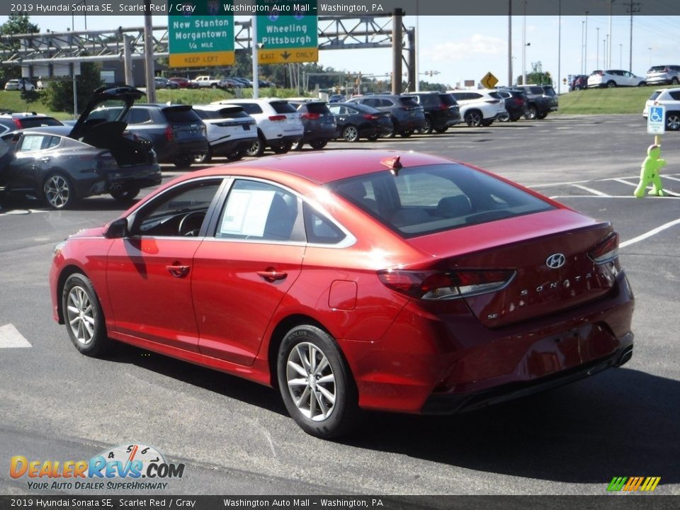 2019 Hyundai Sonata SE Scarlet Red / Gray Photo #7