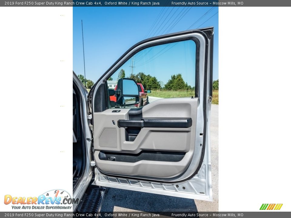 2019 Ford F250 Super Duty King Ranch Crew Cab 4x4 Oxford White / King Ranch Java Photo #28