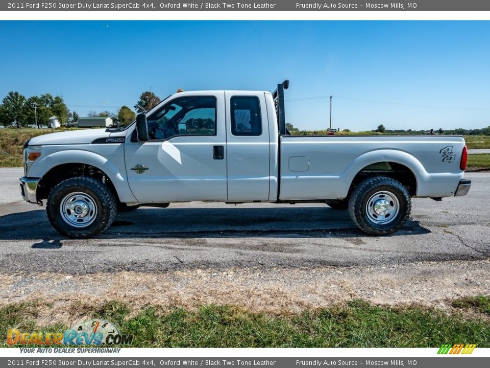 2011 Ford F250 Super Duty Lariat SuperCab 4x4 Oxford White / Black Two Tone Leather Photo #7