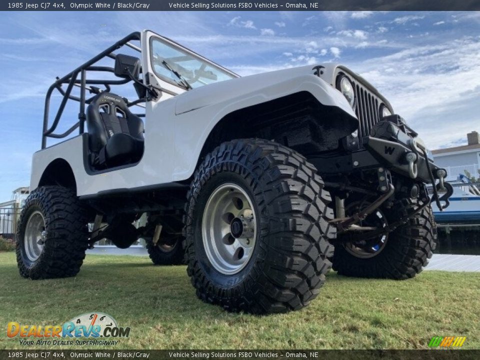 1985 Jeep CJ7 4x4 Olympic White / Black/Gray Photo #17