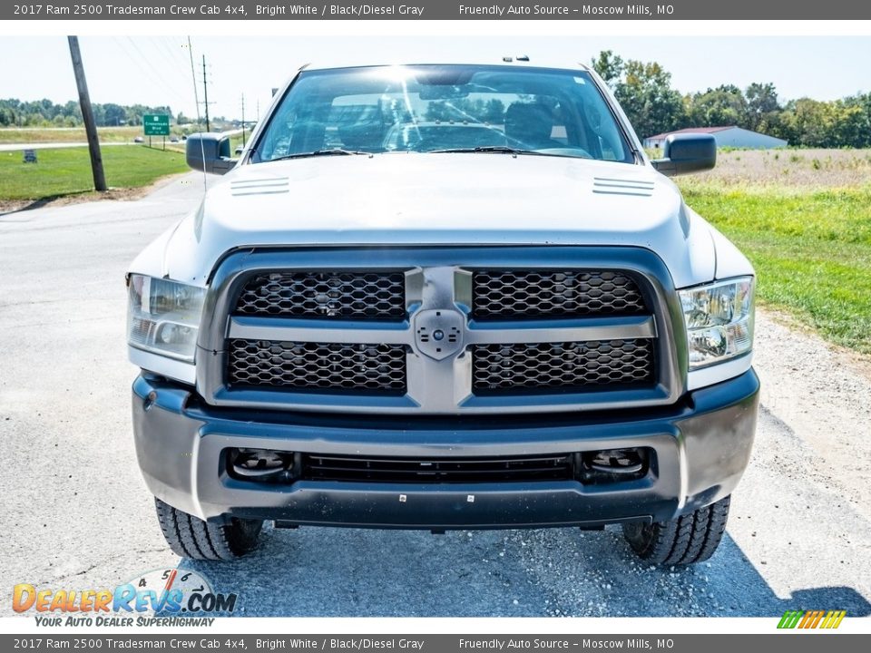 2017 Ram 2500 Tradesman Crew Cab 4x4 Bright White / Black/Diesel Gray Photo #9