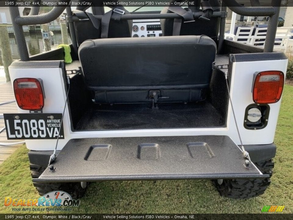 1985 Jeep CJ7 4x4 Olympic White / Black/Gray Photo #23