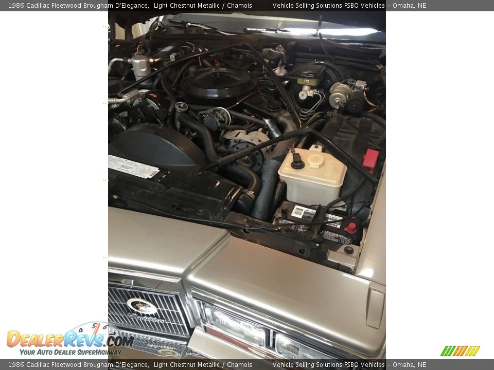 1986 Cadillac Fleetwood Brougham D'Elegance 5.0 Liter OHV 16-Valve V8 Engine Photo #3
