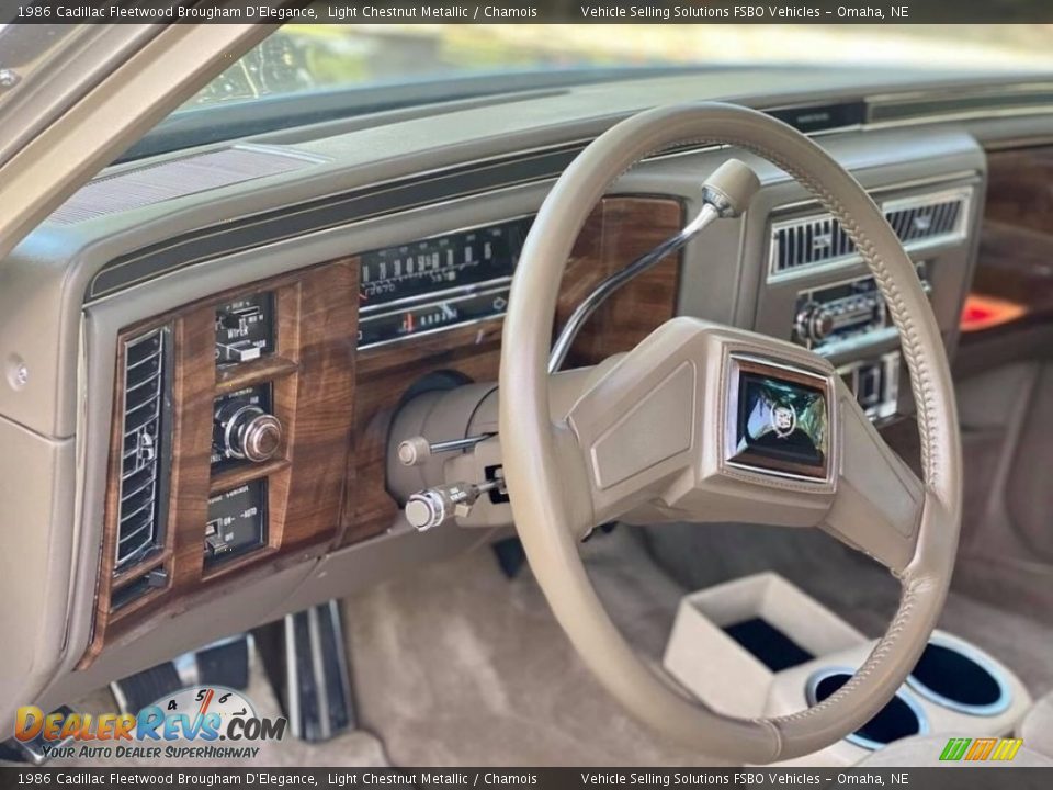 1986 Cadillac Fleetwood Brougham D'Elegance Steering Wheel Photo #14