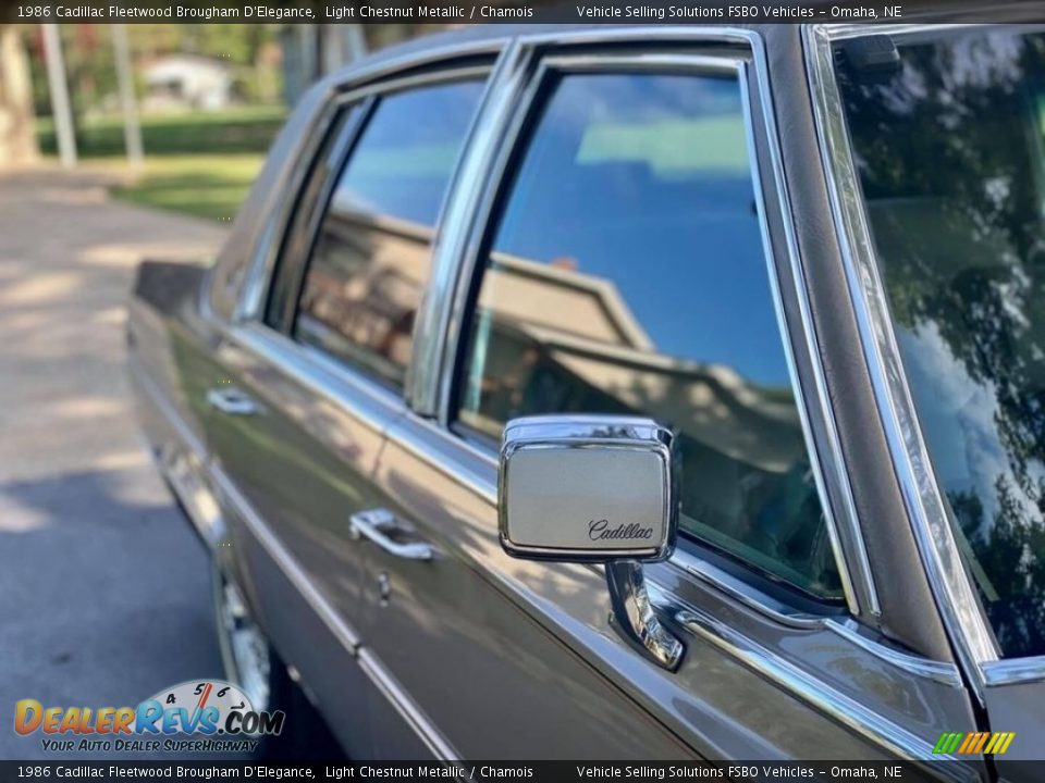 1986 Cadillac Fleetwood Brougham D'Elegance Light Chestnut Metallic / Chamois Photo #24